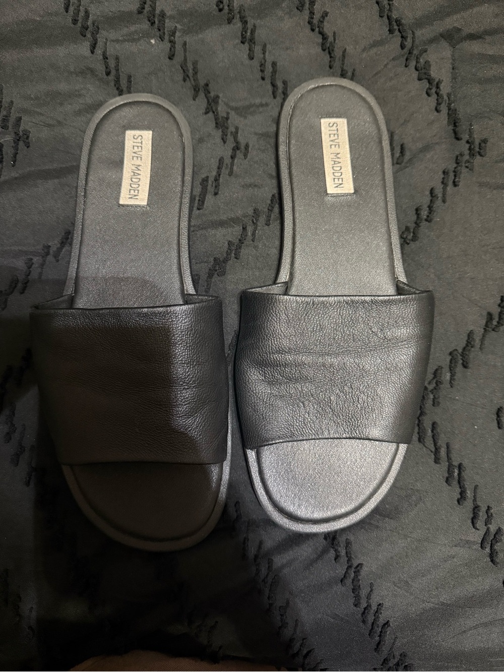 Steve Madden Black Leather Slide Sandals